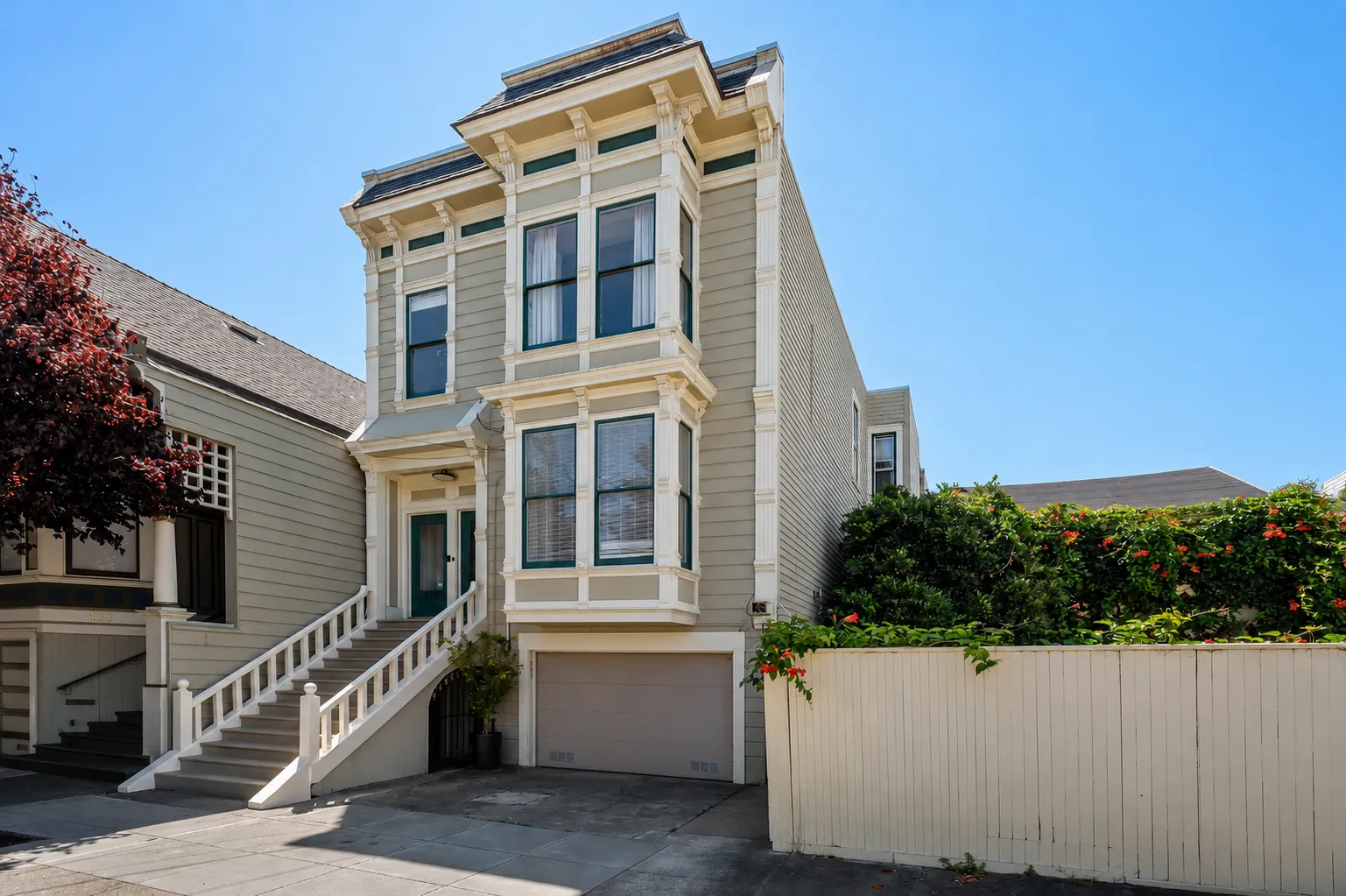 Victorian facade of 181 27th Street, San Francisco