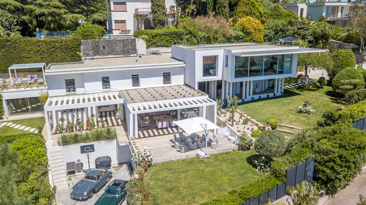 Cannes: A Global Stage for Lifestyle, Business, and Real Estate Investment 3 Realtor on the French Riviera , Asher McInerney , Agent , Real Estate Agent Villa of Exception and Taste