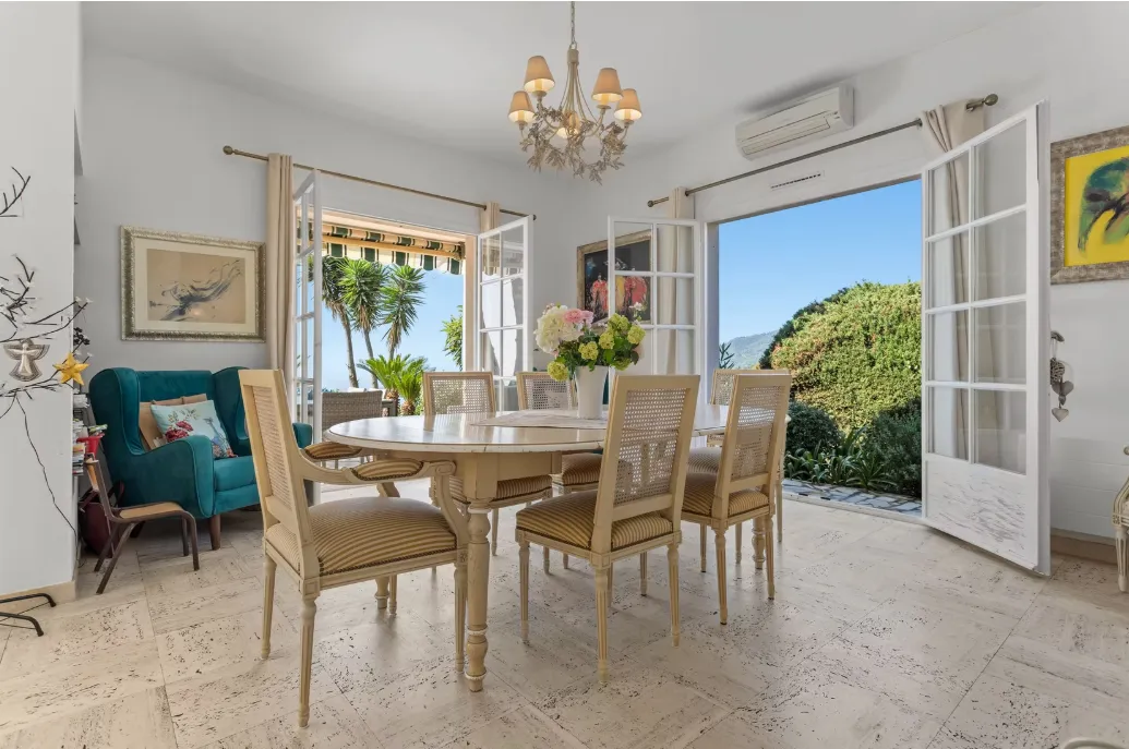 Screenshot 2025-04-04 093120