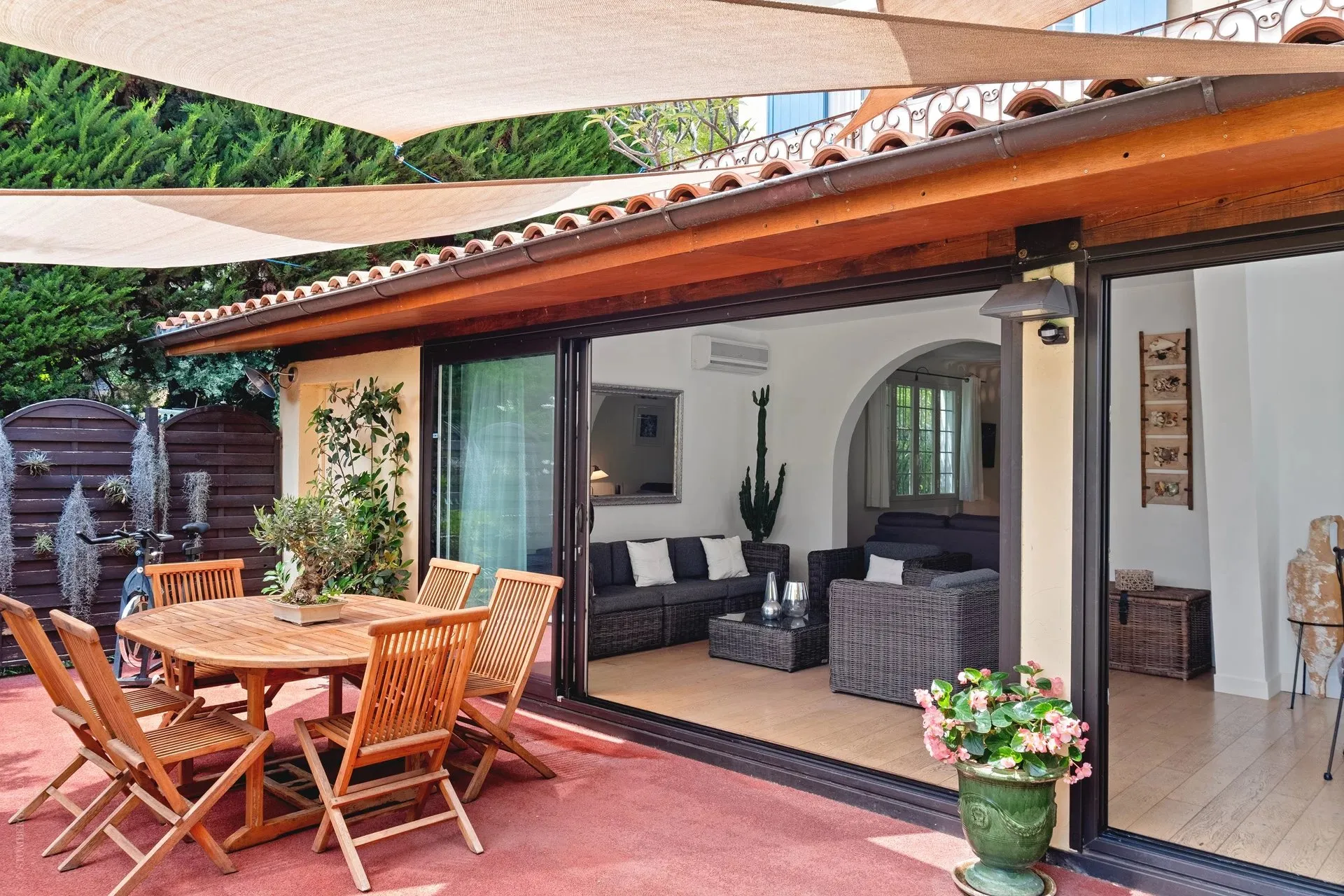 fecb39e033c4ebe20b11af279a5e768e_b63fc1c9d9_1920